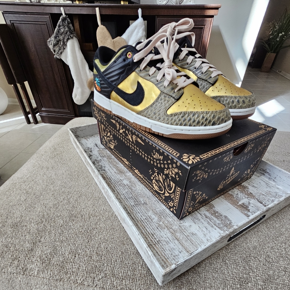 Day of the Dead Nike Dunk Low